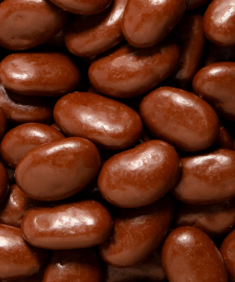 Amandes d'Avola grillées enrobées de chocolat au lait Sisao