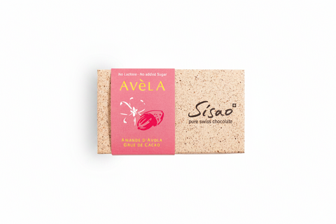 Avèla pâte d'amande et grué de cacao Maracaibo, chocolat noir Sisao