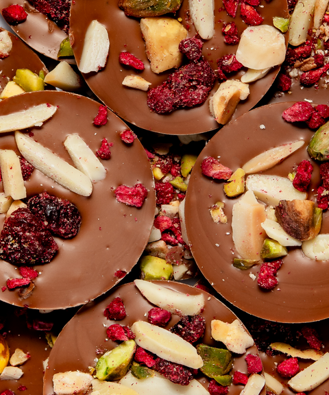 Mendiants chocolat au lait Sisao, fruits secs et fruits confits