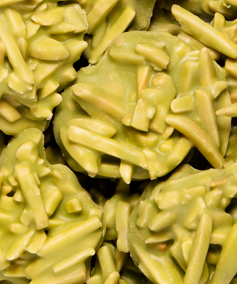 Rocher amandes torréfiées, chocolat blanc Sisao au matcha