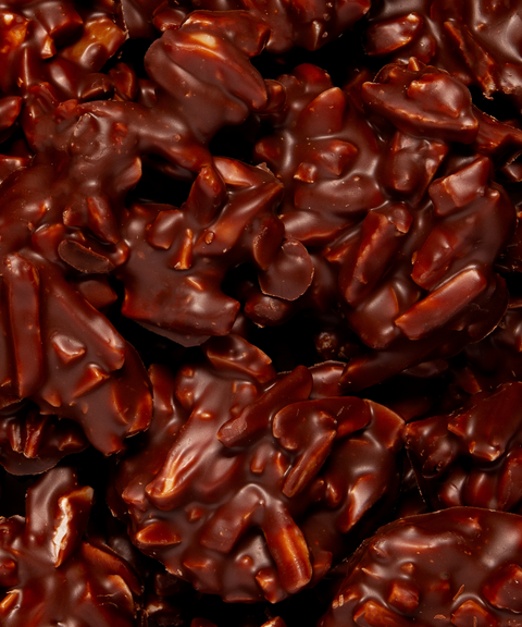 Rocher amandes torréfiées enrobées de chocolat noir Sisao